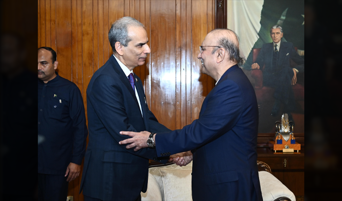 The Federal Ombudsman/President AOA, Mr. Naveed Kamran Baloch with the  President Mr. Asif Ali Zardari at the Aiwan-e-Sadr on 08 October, 2026.